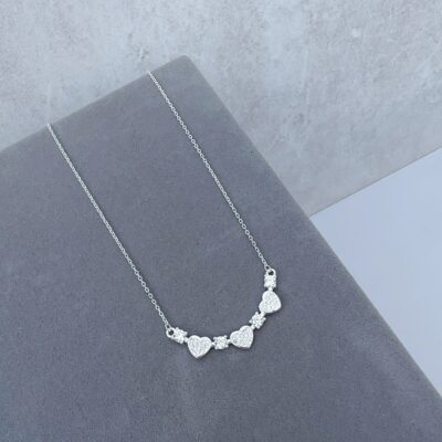 Colar 3 Corações Cravejados