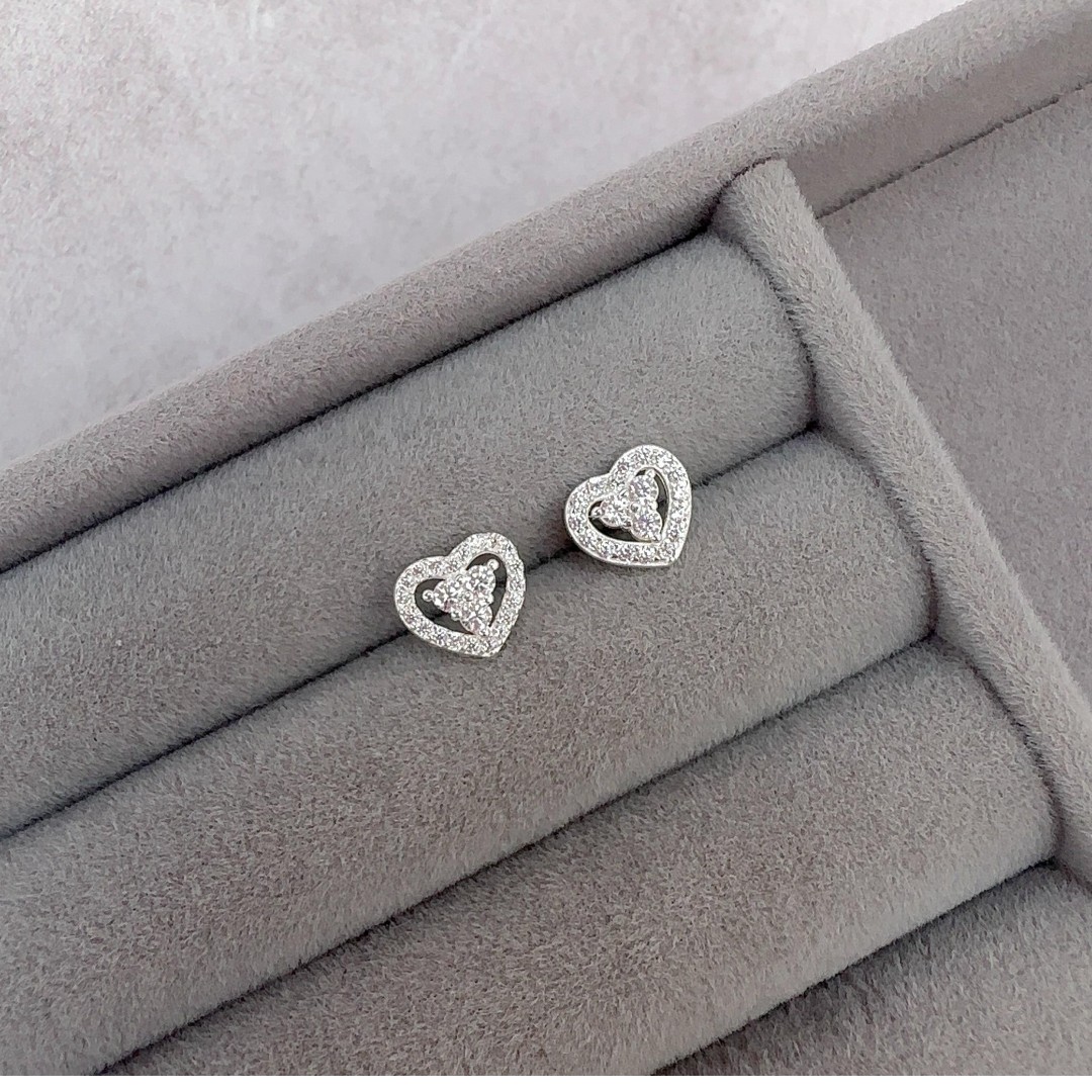 Brinco Coração Cravejado