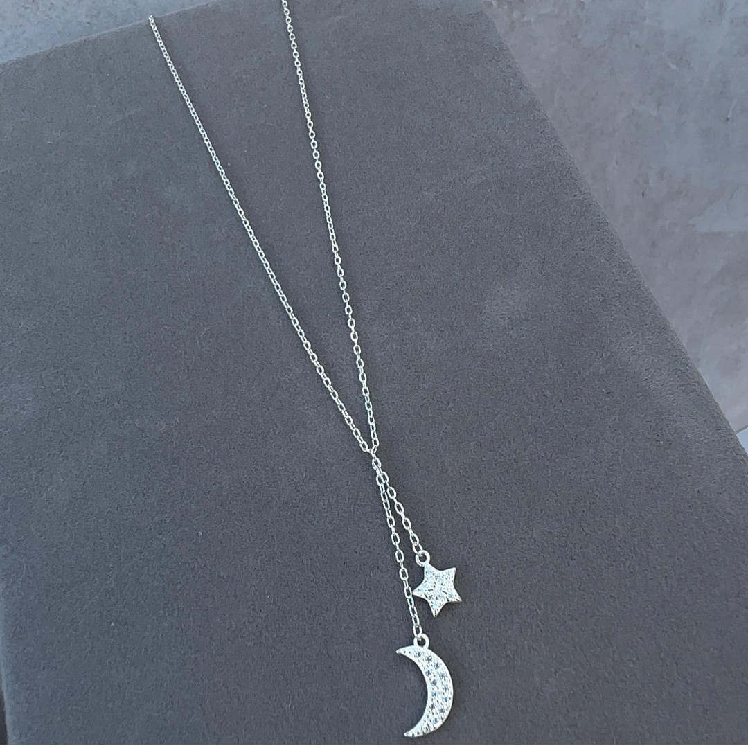Colar Gravata Lua + Estrela Cravejada